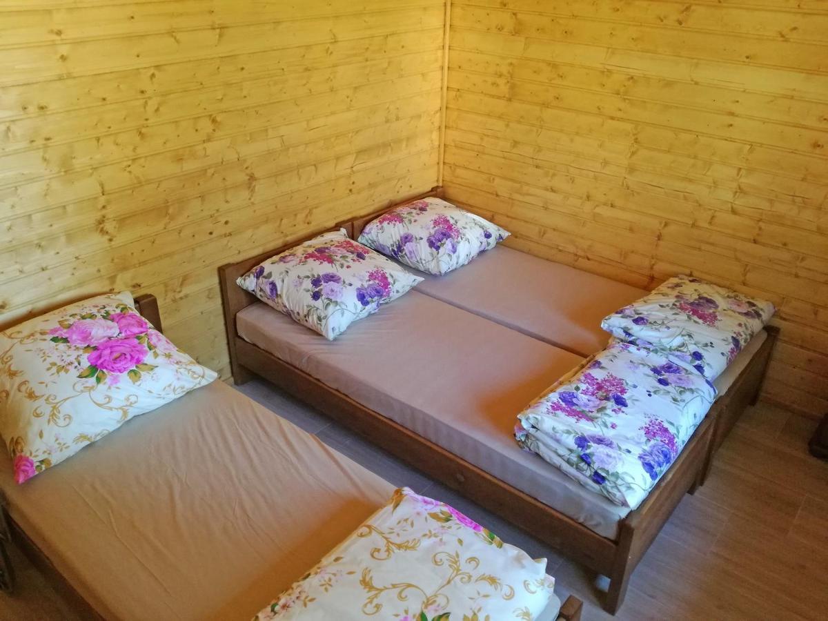 Jantar Pokoje I Domki U Reni 외부 사진